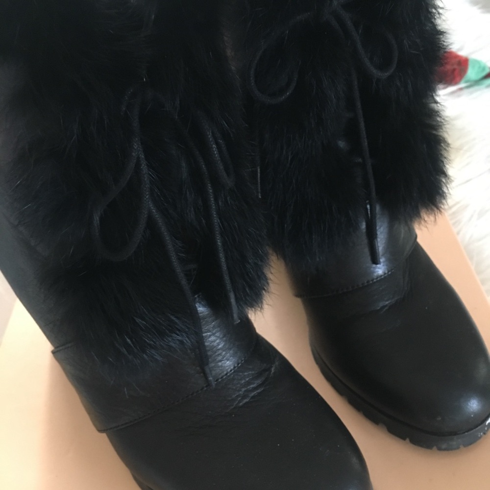 Black booties with fur trim